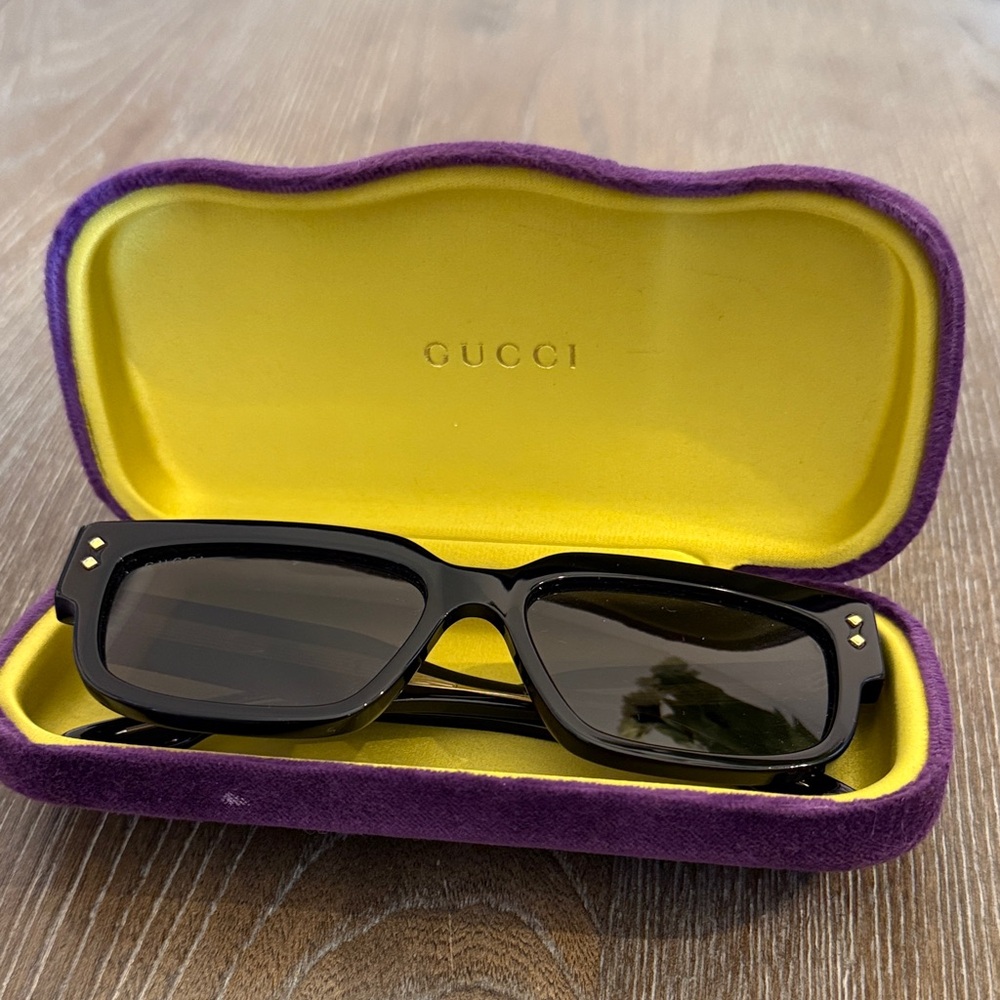 Gucci Black Sunglasses with Purple and Yellow Case